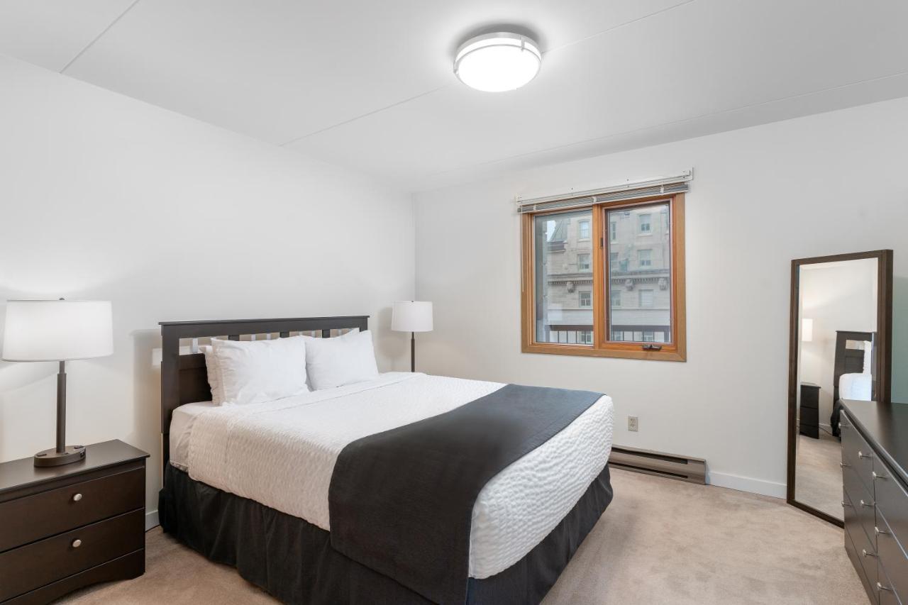 Fort Garry Place Furnished Suites วินนิเพก ภายนอก รูปภาพ